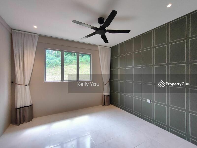 For Sale - New Double Storey 20x70 Freehold at Gopeng